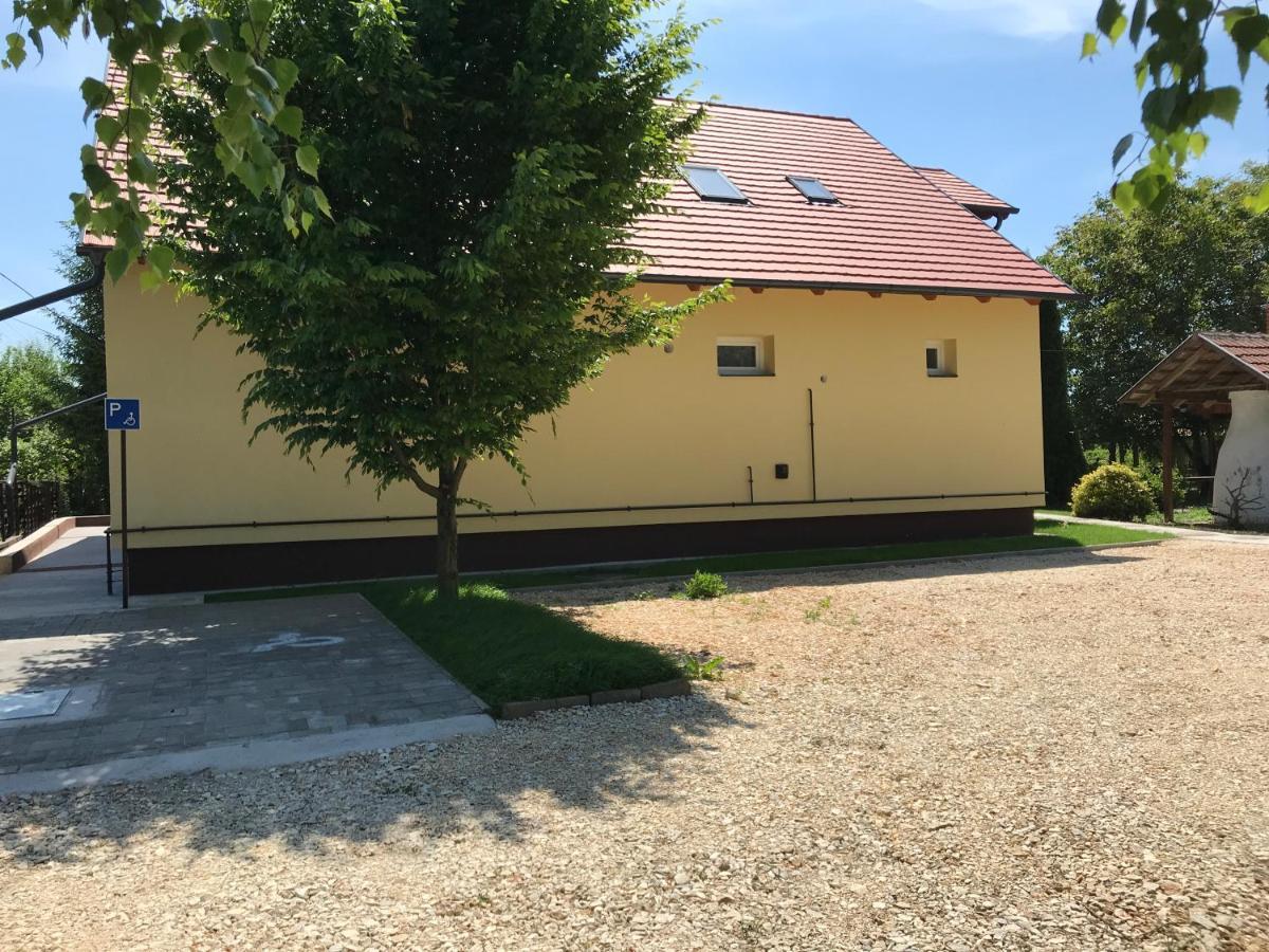 Venusz Ueduelocentrum Tiszacsege Zewnętrze zdjęcie