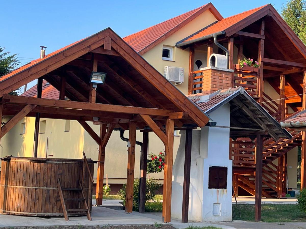 Venusz Ueduelocentrum Tiszacsege Zewnętrze zdjęcie